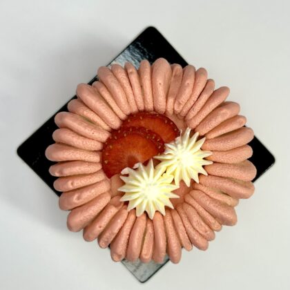 Pyragaitis Migdolinė braškė <b>4.90€/vnt</b>